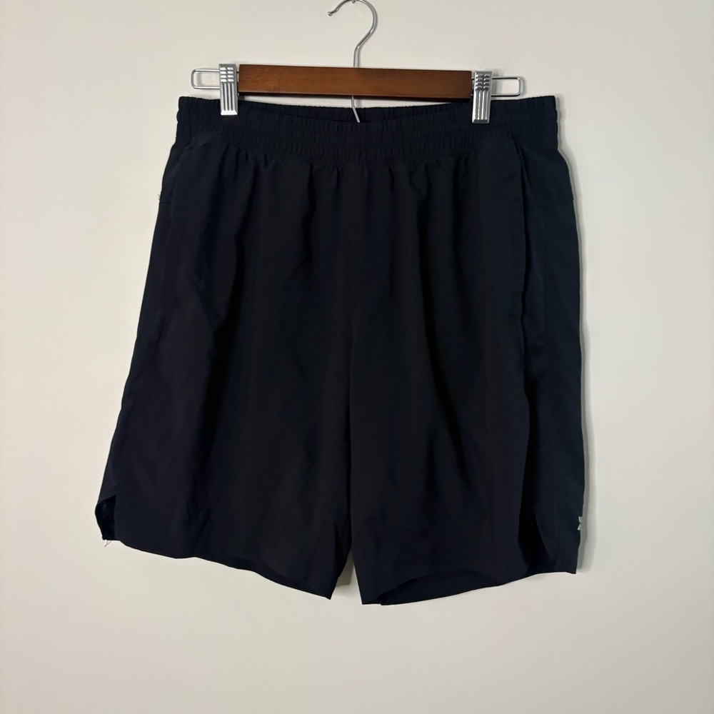 All In Motion Men’s Medium Black Shorts 8” Inseam Shorts Liner Pockets